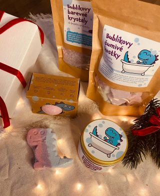 🌟 Koupel plná radosti a bublin! 🛁💙 Představujeme naše Bublíkové produkty pro děti – speciálně navržené pro malé...